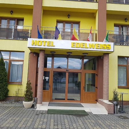 Hotel Edelweiss Mediaş Exterior foto